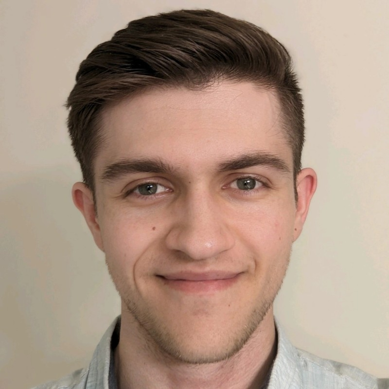 Dillon Pietsch headshot